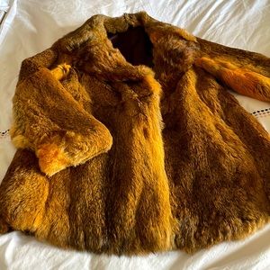 Gorgeous, VINTAGE real Red Fox ladies coat.